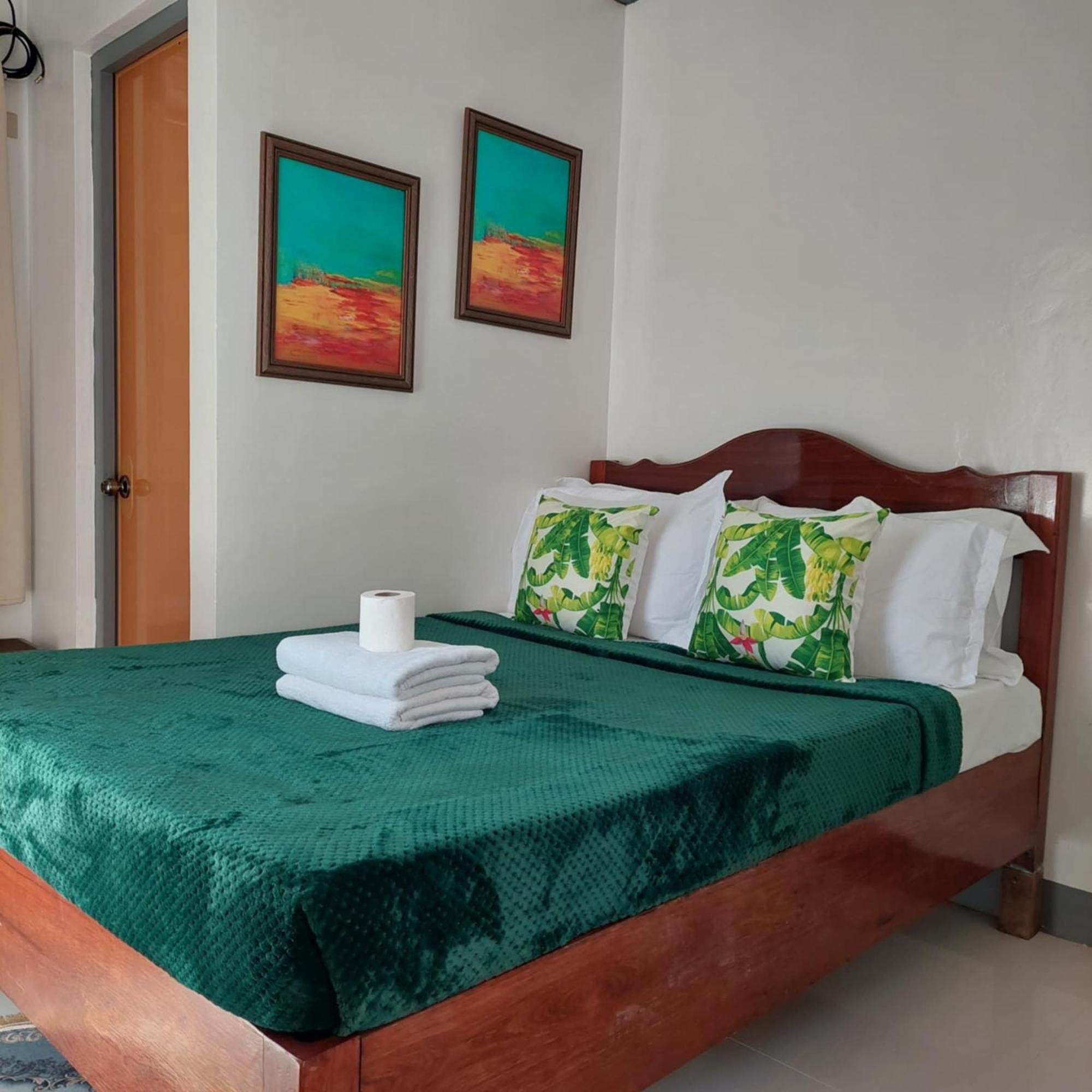 Casa Mariella 888 Acomodação com café da manhã El Nido Exterior foto